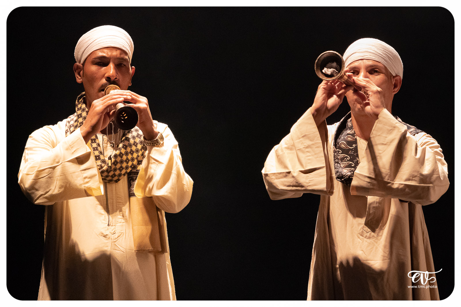 DANS LE CERCLE DES HOMMES DU NIL - CENTRE MEDHAT FAWZY DE MALLAW